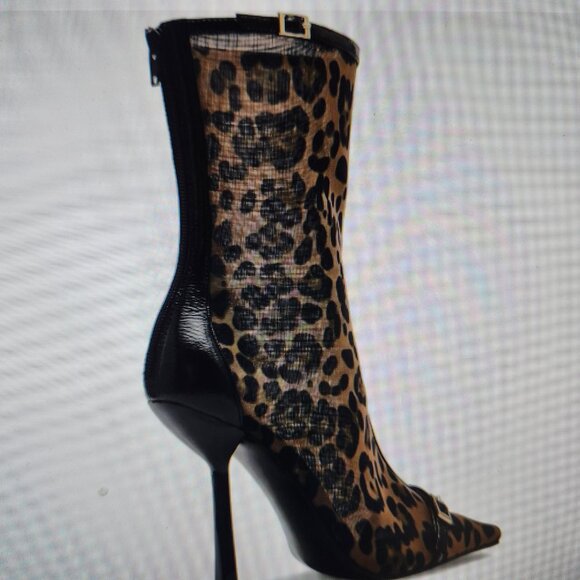 Steve Madden "Ashlin" Leopard Booties. NIB. Size 5 - Picture 4 of 8